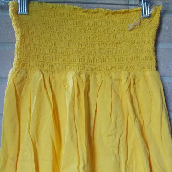 80s Petite X-Small Floral Embroidery Yellow Cotton Halter Peasant Woman Dress - Picture 2 of 6